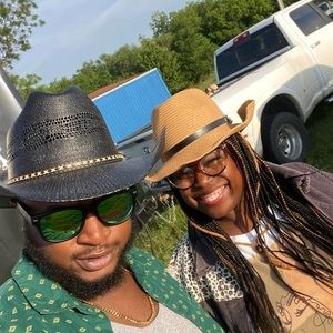 Meet your Posher, Yolanda